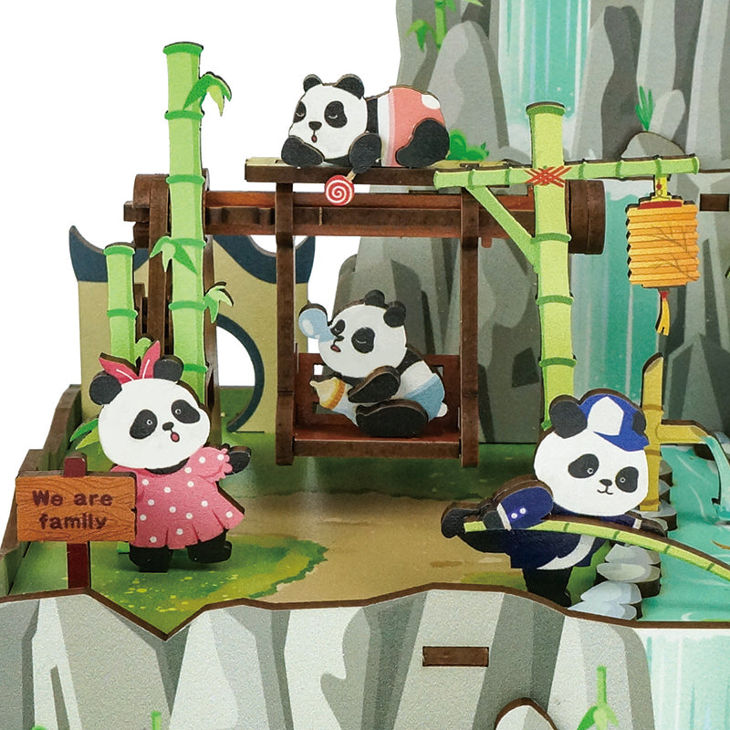 Tonecheer Spieldose Pandas' Home TQ057